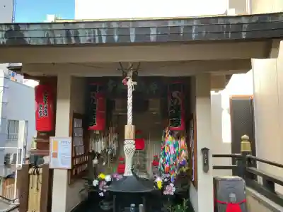 大観音寺の{uncategorized: "未分類", other: "その他", undefined: "問題あり", building: "その他建物", grave: "お墓", sacred_gate: "鳥居", guardian: "狛犬", statue: "像", buddha: "仏像", history: "歴史", nature: "自然", garden: "庭園", animal: "動物", pagoda: "塔", temizu: "手水舎", mountain_gate: "山門・神門", sanctuary: "本殿・本堂", subordinate: "末社・摂社", art: "芸術", scenery: "景色", jizo: "地蔵", ema: "絵馬", goshuin: "御朱印", omikuji: "おみくじ", items: "授与品その他", amulet: "お守り", goshuincho: "御朱印帳", eats: "食事", festival: "お祭り", votive_dance: "神楽", shichigosan: "七五三参", wedding: "結婚式", experience: "体験その他", initially: "初詣", around: "周辺", anti_infection: "感染症対策"}