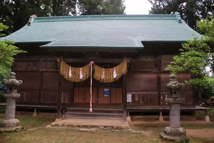 八幡神社の本殿・本堂