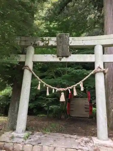 岩水寺の鳥居