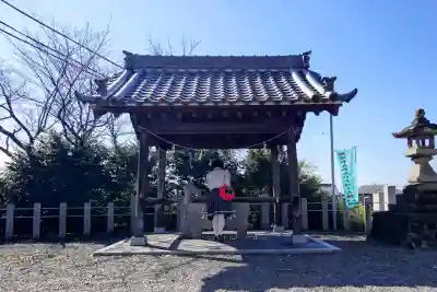 久麻久神社の{uncategorized: "未分類", other: "その他", undefined: "問題あり", building: "その他建物", grave: "お墓", sacred_gate: "鳥居", guardian: "狛犬", statue: "像", buddha: "仏像", history: "歴史", nature: "自然", garden: "庭園", animal: "動物", pagoda: "塔", temizu: "手水舎", mountain_gate: "山門・神門", sanctuary: "本殿・本堂", subordinate: "末社・摂社", art: "芸術", scenery: "景色", jizo: "地蔵", ema: "絵馬", goshuin: "御朱印", omikuji: "おみくじ", items: "授与品その他", amulet: "お守り", goshuincho: "御朱印帳", eats: "食事", festival: "お祭り", votive_dance: "神楽", shichigosan: "七五三参", wedding: "結婚式", experience: "体験その他", initially: "初詣", around: "周辺", anti_infection: "感染症対策"}