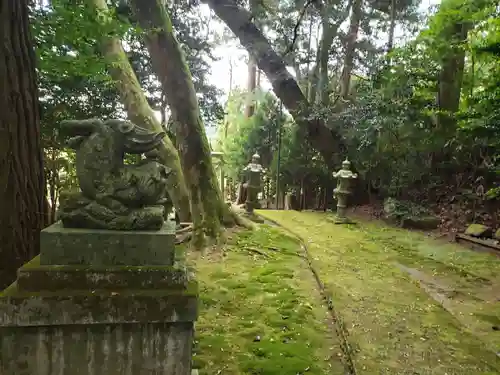 出雲神社の庭園