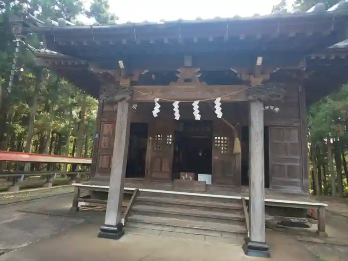 須賀神社の本殿