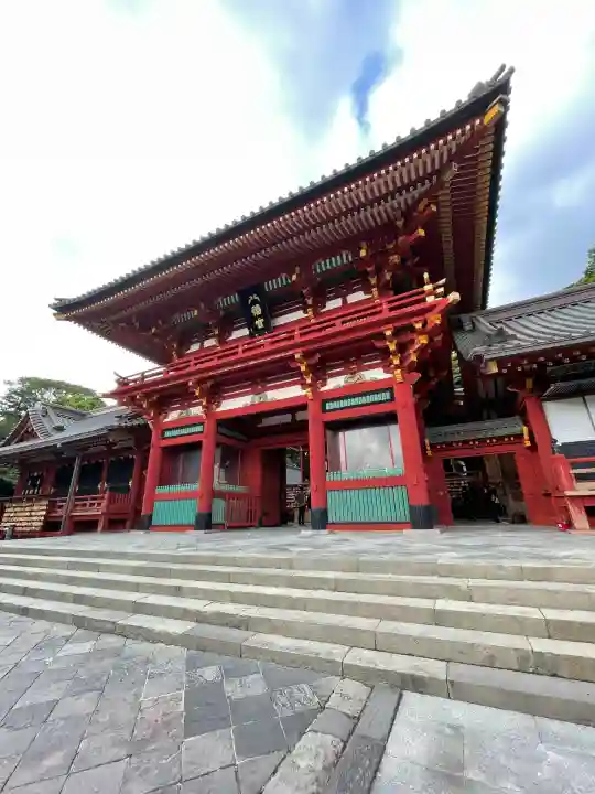 鶴岡八幡宮の本殿・本堂