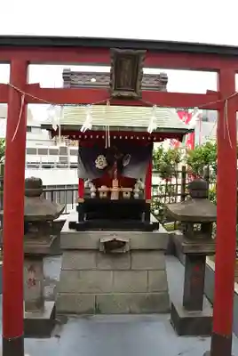 朝日稲荷神社の鳥居