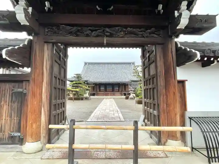 本誓寺(滋賀県)