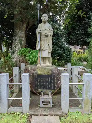 長福寺の像