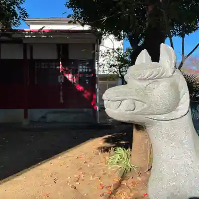 御蔵稲荷神社の狛犬