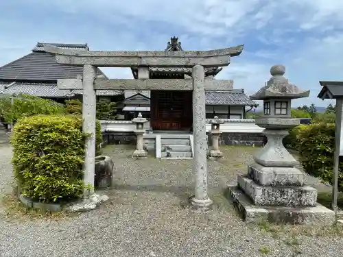大福寺の{uncategorized: "未分類", other: "その他", undefined: "問題あり", building: "その他建物", grave: "お墓", sacred_gate: "鳥居", guardian: "狛犬", statue: "像", buddha: "仏像", history: "歴史", nature: "自然", garden: "庭園", animal: "動物", pagoda: "塔", temizu: "手水舎", mountain_gate: "山門・神門", sanctuary: "本殿・本堂", subordinate: "末社・摂社", art: "芸術", scenery: "景色", jizo: "地蔵", ema: "絵馬", goshuin: "御朱印", omikuji: "おみくじ", items: "授与品その他", amulet: "お守り", goshuincho: "御朱印帳", eats: "食事", festival: "お祭り", votive_dance: "神楽", shichigosan: "七五三参", wedding: "結婚式", experience: "体験その他", initially: "初詣", around: "周辺", anti_infection: "感染症対策"}