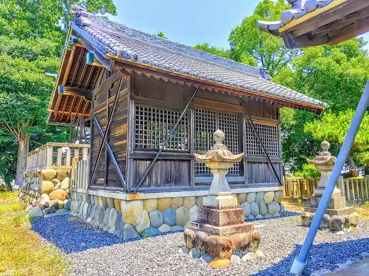 神明社(北麻績)の本殿・本堂