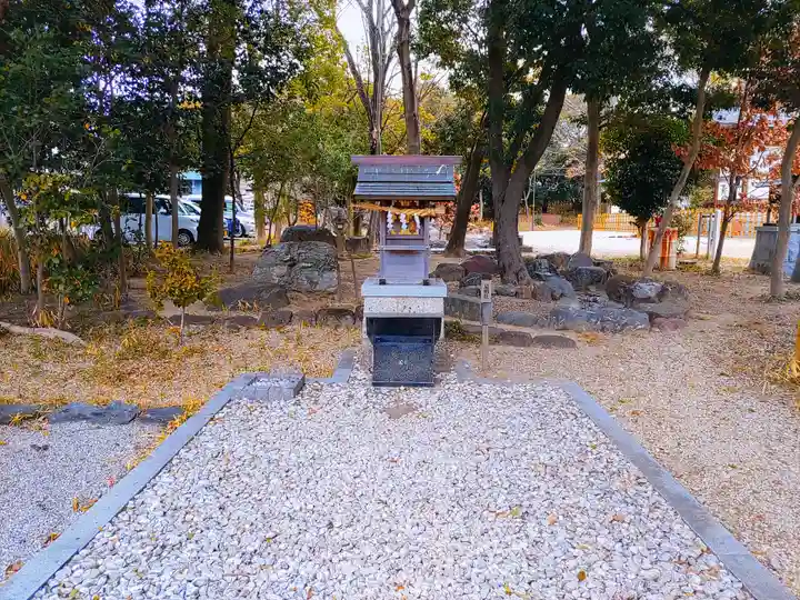 澁川神社(渋川神社)の末社・摂社
