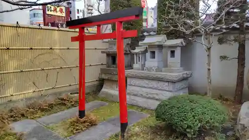 寶藏寺(成田不動尊) の末社