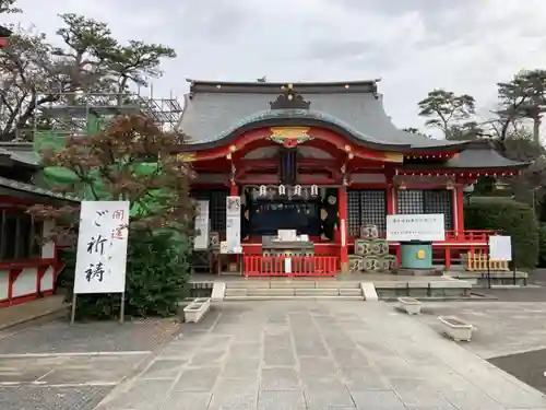 東伏見稲荷神社の本殿・本堂