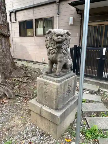 子神社の狛犬