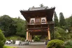 信綱寺の山門