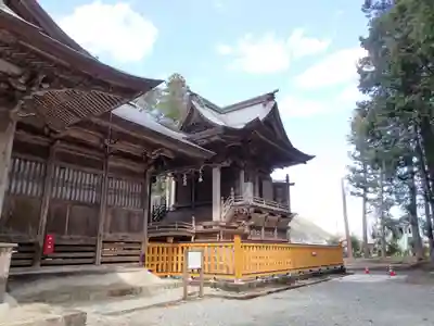 大川上美良布神社の本殿・本堂