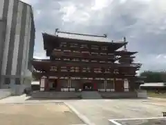 薬師寺の本殿