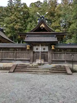 熊野本宮大社の{uncategorized: "未分類", other: "その他", undefined: "問題あり", building: "その他建物", grave: "お墓", sacred_gate: "鳥居", guardian: "狛犬", statue: "像", buddha: "仏像", history: "歴史", nature: "自然", garden: "庭園", animal: "動物", pagoda: "塔", temizu: "手水舎", mountain_gate: "山門・神門", sanctuary: "本殿・本堂", subordinate: "末社・摂社", art: "芸術", scenery: "景色", jizo: "地蔵", ema: "絵馬", goshuin: "御朱印", omikuji: "おみくじ", items: "授与品その他", amulet: "お守り", goshuincho: "御朱印帳", eats: "食事", festival: "お祭り", votive_dance: "神楽", shichigosan: "七五三参", wedding: "結婚式", experience: "体験その他", initially: "初詣", around: "周辺", anti_infection: "感染症対策"}
