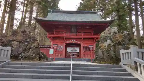 富士山東口本宮 冨士浅間神社の山門・神門