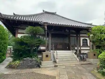 法栄寺の本殿・本堂