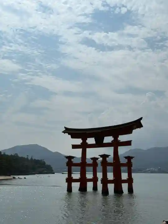 厳島神社(広島県)