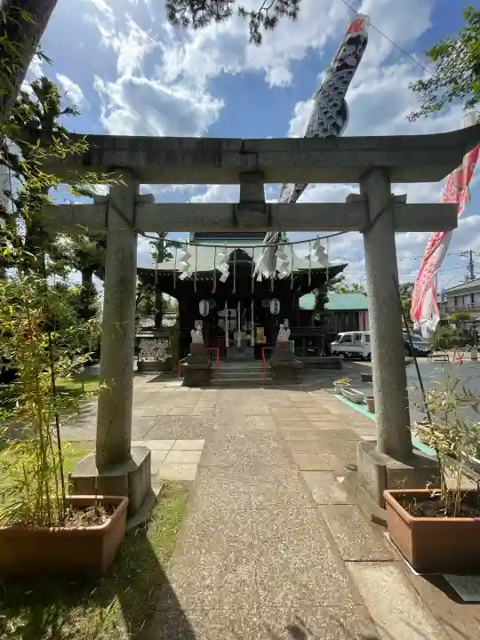 久富稲荷神社の{uncategorized: "未分類", other: "その他", undefined: "問題あり", building: "その他建物", grave: "お墓", sacred_gate: "鳥居", guardian: "狛犬", statue: "像", buddha: "仏像", history: "歴史", nature: "自然", garden: "庭園", animal: "動物", pagoda: "塔", temizu: "手水舎", mountain_gate: "山門・神門", sanctuary: "本殿・本堂", subordinate: "末社・摂社", art: "芸術", scenery: "景色", jizo: "地蔵", ema: "絵馬", goshuin: "御朱印", omikuji: "おみくじ", items: "授与品その他", amulet: "お守り", goshuincho: "御朱印帳", eats: "食事", festival: "お祭り", votive_dance: "神楽", shichigosan: "七五三参", wedding: "結婚式", experience: "体験その他", initially: "初詣", around: "周辺", anti_infection: "感染症対策"}