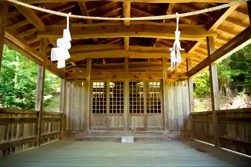 新海三社神社(長野県)