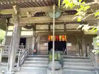 宝戒寺の本殿・本堂