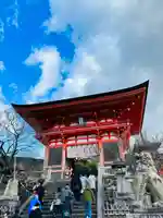 清水寺の山門・神門