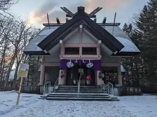 芽室神社の本殿