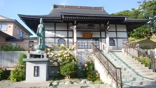 等澍院の本殿・本堂