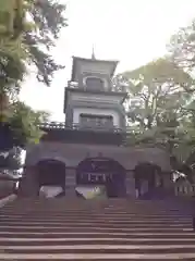 尾山神社の山門