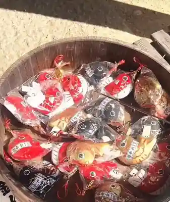 日本第一熊野神社の{uncategorized: "未分類", other: "その他", undefined: "問題あり", building: "その他建物", grave: "お墓", sacred_gate: "鳥居", guardian: "狛犬", statue: "像", buddha: "仏像", history: "歴史", nature: "自然", garden: "庭園", animal: "動物", pagoda: "塔", temizu: "手水舎", mountain_gate: "山門・神門", sanctuary: "本殿・本堂", subordinate: "末社・摂社", art: "芸術", scenery: "景色", jizo: "地蔵", ema: "絵馬", goshuin: "御朱印", omikuji: "おみくじ", items: "授与品その他", amulet: "お守り", goshuincho: "御朱印帳", eats: "食事", festival: "お祭り", votive_dance: "神楽", shichigosan: "七五三参", wedding: "結婚式", experience: "体験その他", initially: "初詣", around: "周辺", anti_infection: "感染症対策"}