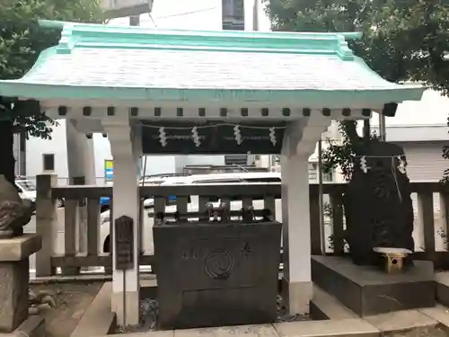 椙森神社の手水