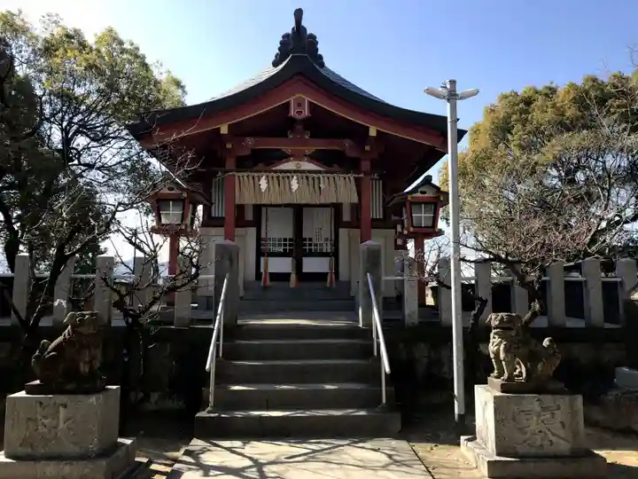 飯倉神社の本殿・本堂