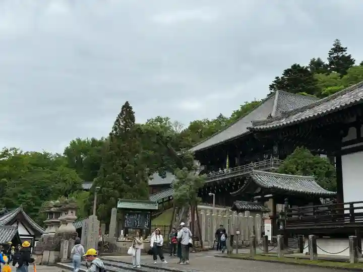 東大寺 二月堂の{uncategorized: "未分類", other: "その他", undefined: "問題あり", building: "その他建物", grave: "お墓", sacred_gate: "鳥居", guardian: "狛犬", statue: "像", buddha: "仏像", history: "歴史", nature: "自然", garden: "庭園", animal: "動物", pagoda: "塔", temizu: "手水舎", mountain_gate: "山門・神門", sanctuary: "本殿・本堂", subordinate: "末社・摂社", art: "芸術", scenery: "景色", jizo: "地蔵", ema: "絵馬", goshuin: "御朱印", omikuji: "おみくじ", items: "授与品その他", amulet: "お守り", goshuincho: "御朱印帳", eats: "食事", festival: "お祭り", votive_dance: "神楽", shichigosan: "七五三参", wedding: "結婚式", experience: "体験その他", initially: "初詣", around: "周辺", anti_infection: "感染症対策"}