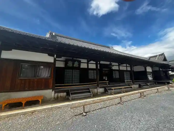 方広寺の{uncategorized: "未分類", other: "その他", undefined: "問題あり", building: "その他建物", grave: "お墓", sacred_gate: "鳥居", guardian: "狛犬", statue: "像", buddha: "仏像", history: "歴史", nature: "自然", garden: "庭園", animal: "動物", pagoda: "塔", temizu: "手水舎", mountain_gate: "山門・神門", sanctuary: "本殿・本堂", subordinate: "末社・摂社", art: "芸術", scenery: "景色", jizo: "地蔵", ema: "絵馬", goshuin: "御朱印", omikuji: "おみくじ", items: "授与品その他", amulet: "お守り", goshuincho: "御朱印帳", eats: "食事", festival: "お祭り", votive_dance: "神楽", shichigosan: "七五三参", wedding: "結婚式", experience: "体験その他", initially: "初詣", around: "周辺", anti_infection: "感染症対策"}