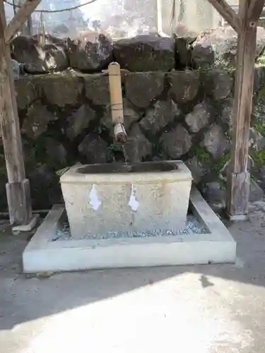 田瀬神社の手水