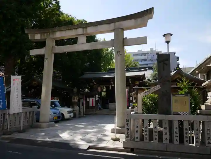 下谷神社の鳥居