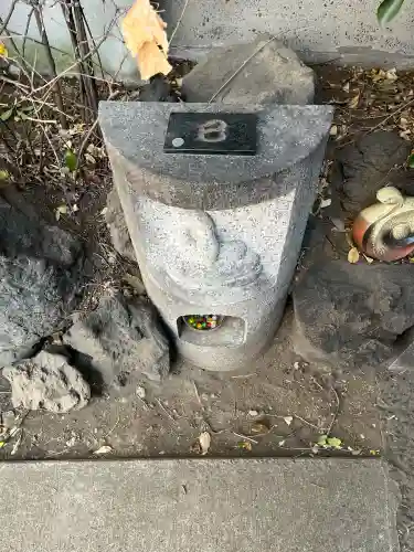 波除神社（波除稲荷神社）の{uncategorized: "未分類", other: "その他", undefined: "問題あり", building: "その他建物", grave: "お墓", sacred_gate: "鳥居", guardian: "狛犬", statue: "像", buddha: "仏像", history: "歴史", nature: "自然", garden: "庭園", animal: "動物", pagoda: "塔", temizu: "手水舎", mountain_gate: "山門・神門", sanctuary: "本殿・本堂", subordinate: "末社・摂社", art: "芸術", scenery: "景色", jizo: "地蔵", ema: "絵馬", goshuin: "御朱印", omikuji: "おみくじ", items: "授与品その他", amulet: "お守り", goshuincho: "御朱印帳", eats: "食事", festival: "お祭り", votive_dance: "神楽", shichigosan: "七五三参", wedding: "結婚式", experience: "体験その他", initially: "初詣", around: "周辺", anti_infection: "感染症対策"}