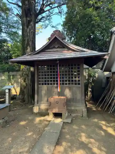 豊玉氷川神社の{uncategorized: "未分類", other: "その他", undefined: "問題あり", building: "その他建物", grave: "お墓", sacred_gate: "鳥居", guardian: "狛犬", statue: "像", buddha: "仏像", history: "歴史", nature: "自然", garden: "庭園", animal: "動物", pagoda: "塔", temizu: "手水舎", mountain_gate: "山門・神門", sanctuary: "本殿・本堂", subordinate: "末社・摂社", art: "芸術", scenery: "景色", jizo: "地蔵", ema: "絵馬", goshuin: "御朱印", omikuji: "おみくじ", items: "授与品その他", amulet: "お守り", goshuincho: "御朱印帳", eats: "食事", festival: "お祭り", votive_dance: "神楽", shichigosan: "七五三参", wedding: "結婚式", experience: "体験その他", initially: "初詣", around: "周辺", anti_infection: "感染症対策"}