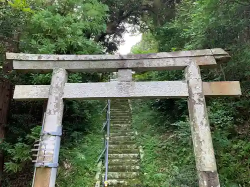 日森神社の鳥居