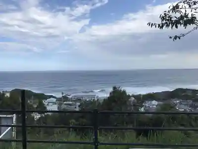 平岩地蔵尊のその他建物