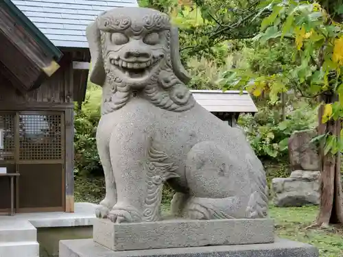 壮瞥神社の狛犬