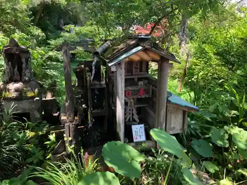 伊那下神社の手水舎