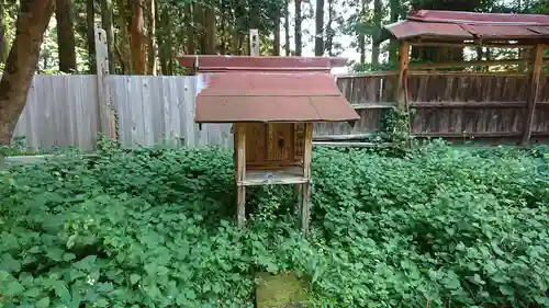 都々古別神社(馬場)の末社