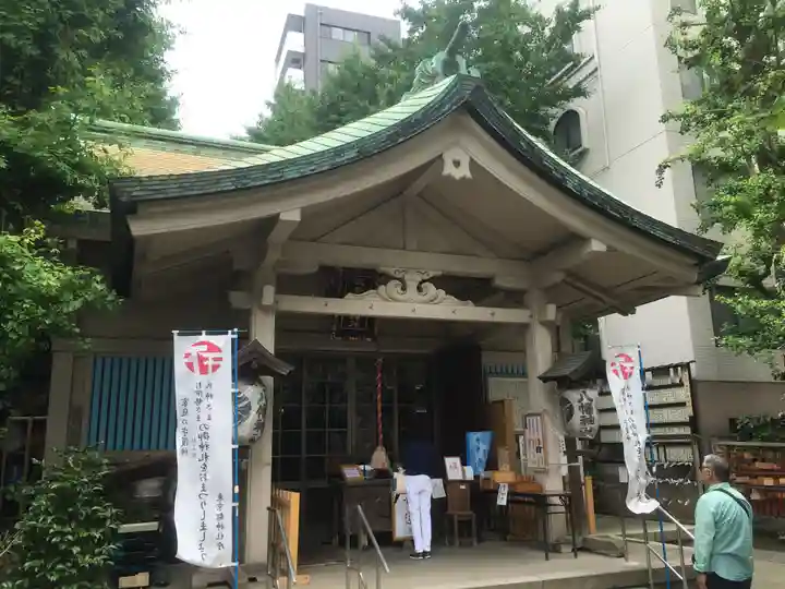銀杏岡八幡神社の本殿・本堂