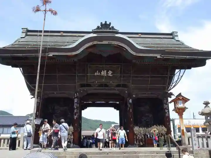善光寺の山門・神門