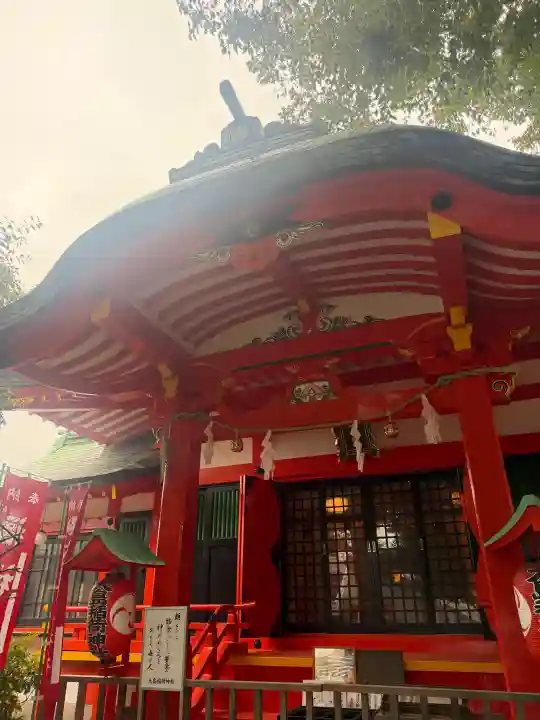 大島稲荷神社の{uncategorized: "未分類", other: "その他", undefined: "問題あり", building: "その他建物", grave: "お墓", sacred_gate: "鳥居", guardian: "狛犬", statue: "像", buddha: "仏像", history: "歴史", nature: "自然", garden: "庭園", animal: "動物", pagoda: "塔", temizu: "手水舎", mountain_gate: "山門・神門", sanctuary: "本殿・本堂", subordinate: "末社・摂社", art: "芸術", scenery: "景色", jizo: "地蔵", ema: "絵馬", goshuin: "御朱印", omikuji: "おみくじ", items: "授与品その他", amulet: "お守り", goshuincho: "御朱印帳", eats: "食事", festival: "お祭り", votive_dance: "神楽", shichigosan: "七五三参", wedding: "結婚式", experience: "体験その他", initially: "初詣", around: "周辺", anti_infection: "感染症対策"}