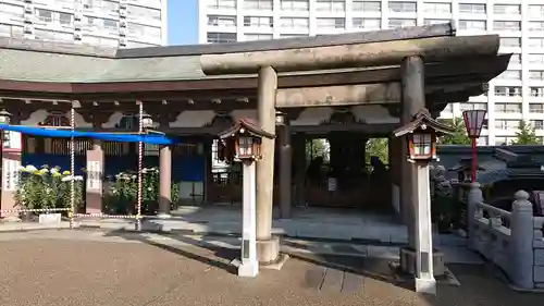 湯島天満宮の末社・摂社