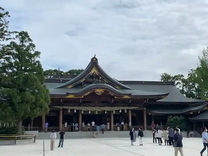 寒川神社の本殿・本堂